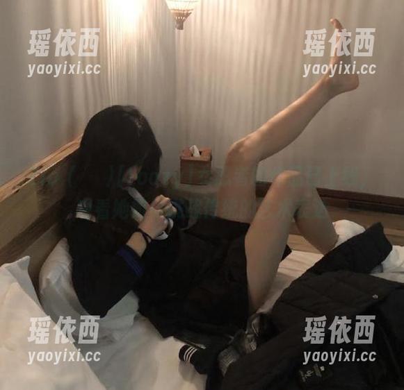 Zia (지아)[Loozy]女忍者的作品已上线，观看她如何挑战传统的艺术表达